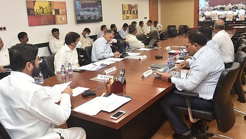 राज्यातील टेक्सटाइल, मेडिकल व बल्क ड्रग पार्कला केंद्राने मान्यता द्यावी : मुख्यमंत्री