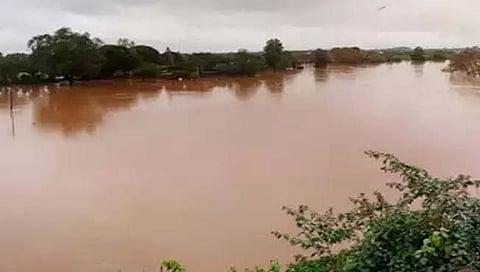 कोल्हापूर : पूर बाधित क्षेत्रातील नागरिकांनी स्थलांतरित व्हावे; जिल्हा प्रशासनाचे आवाहन