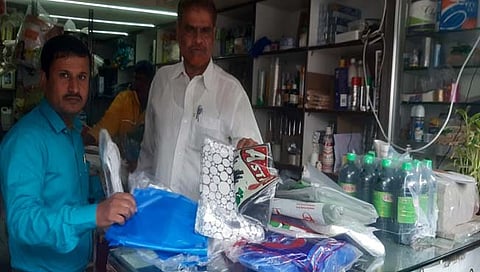 पुणे : कॅम्पमध्ये साडेचार क्विंटल प्लास्टिक जप्त, कॅन्टोमेंट बोर्डाची १४ ठिकाणी कारवाई