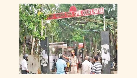 …अन् पुरावा म्हणून पोलिसांनी नेलेला बॉम्ब कोर्टातच फुटला