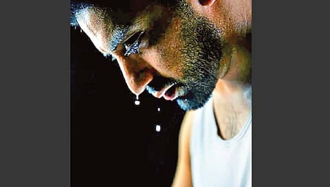 अचानक घाम येणे गंभीर आजाराचे संकेत