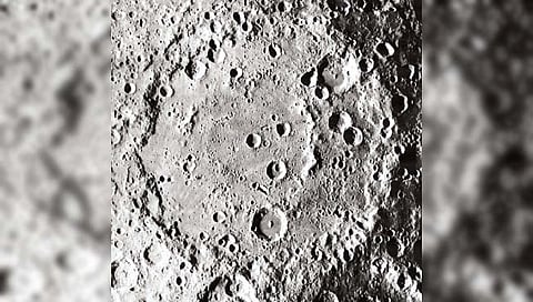 चंद्रावर दीर्घकाळ झाला होता उल्कापिंडांचा वर्षाव