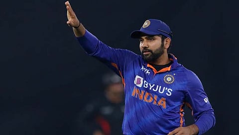 Rohit Sharma Record As Captain : रोहित शर्मा अशी कामगिरी करणारा जगातील पहिला कर्णधार