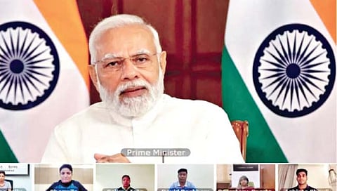 P M Modi : नागरिकांनी आपल्या घरावर १३ ते १५ ऑगस्टला तिरंगा लावावा : पंतप्रधानांचे आवाहन