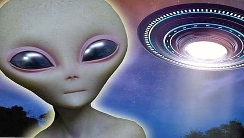 अमेरिकेच्या ताब्यात एलियन?