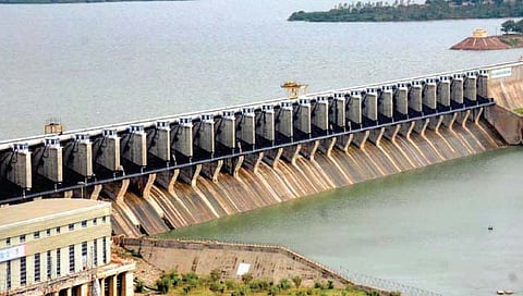 बेळगाव ः अलमट्टीचे संग्रहित छायाचित्र