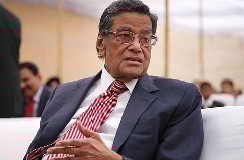 माजी न्यायमूर्तींविरोधात अवमानना खटला चालवण्यास ‘एजीं’चा नकार