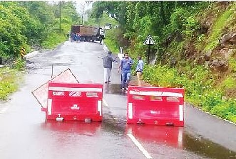 पुणे-पानशेत रस्ता