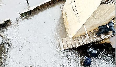 वडगाव शेरीत नालेसफाई कागदावरच