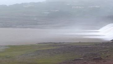 खडकवासला धरणसाखळीतील धरणक्षेत्रात पावसाची रिमझिम