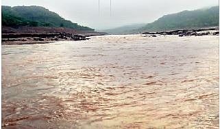 खडकवासला : पावसाचा जोर ओसरूनही रिमझिमीने धरणात भर