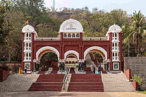 पुणे : पावसाळ्यातही देवदर्शन जोरात; धार्मिक स्थळांना भेट देणार्या पर्यटकांच्या संख्येत वाढ