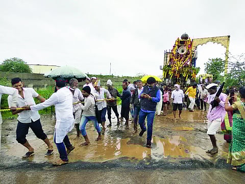 भर पावसात नान्नजचा रथ यात्रोत्सव उत्साहात