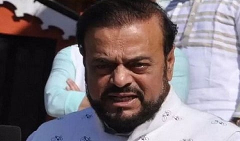 देशात शिखांच्या पगडीला विराेध नाही; मग हिजाबलाच विरोध का ? : अबू आझमी यांचा सवाल