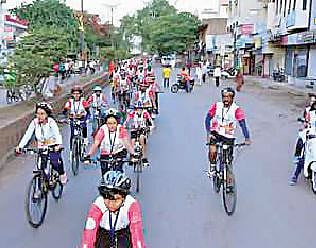 बारामती-पंढरपूर सायकल वारीत 111 सायकलपटूंचा सहभाग