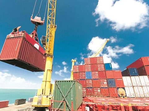 जून महिन्यात आतापर्यंतच्या सर्वोच्च निर्यातीची नोंद! वाणिज्य मालीची निर्यात ३७.९ अब्ज अमेरिकी डॉलर्सच्या घरात