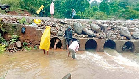 सातारा : कसणी खोरे संपर्कहिन होण्याची भीती
