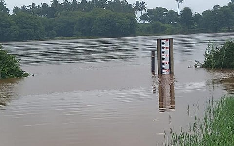 कोल्हापूर : कृष्णा नदीतून कर्नाटक राज्यात ५ हजार क्युसेक पाण्याचा विसर्ग; ग्रामस्थांमध्ये महापुराची भीती