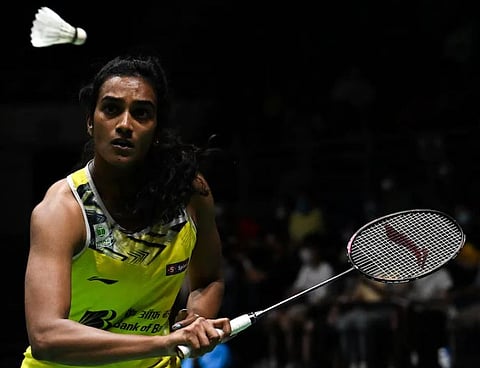 Singapore Open : पीव्ही सिंधुची ‘सिंगापूर ओपन’च्या फायलनमध्ये धडक, सेमीफायनलमध्ये जपानच्या कावाकामीवर मात