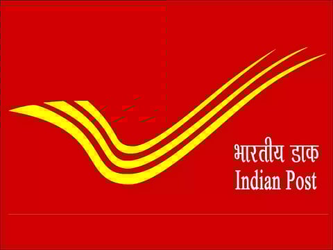 पिंपरी : पोस्टमनकडून अपघात विमा चक्क घरपोच!