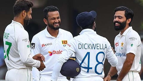 SL vs PAK Test : धनंजय डी सिल्वाचे शतक, पाकसमोर विजयासाठी 508 धावांचे विशाल लक्ष्य