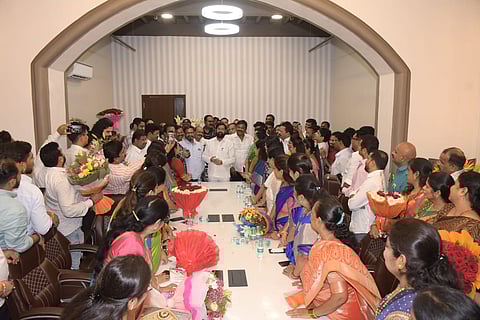 ठाण्यातील ६१ माजी नगरसेवकांनी दिल्या मुख्यमंत्री एकनाथ शिंदे यांना शुभेच्छा