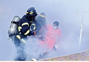 पिंपरी : वायसीएममध्ये आग लागते तेव्हा…