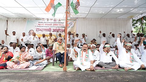 धुळ्यात महागाई विरोधात काँग्रेसचे आंदोलन