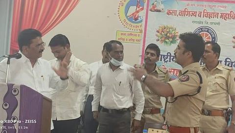 परभणी : गणेशोत्सवाच्या पार्श्वभूमीवर आयोजित शांतता समितीच्या बैठकीचा उडाला फज्जा