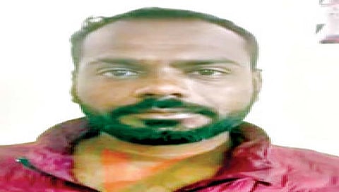 चौपाडमधील मोबाईल दुकान फोडले; कोयत्याने हल्ला