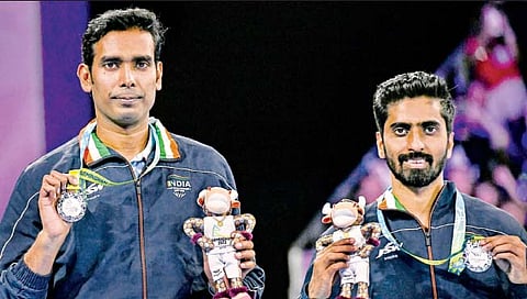 टेबल टेनिस : शरथ-साथियान जोडीला रौप्यपदक