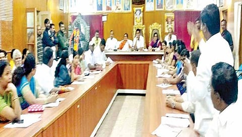 निपाणी पालिका सभेत 7 विषयांना बहुमताने मंजुरी