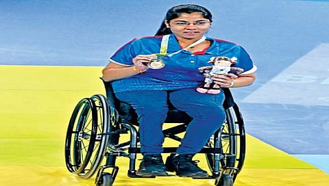 पॅरा टेबल टेनिसमध्ये भाविना पटेलला सुवर्णपदक