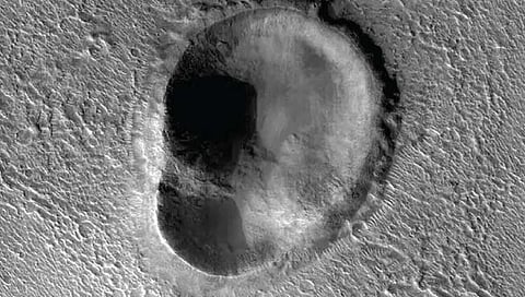 मंगळावर दिसला ‘कान’!