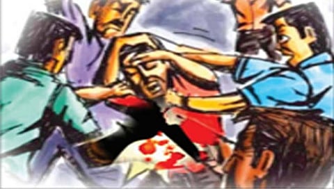 हिंगोली : कळमनुरी उपजिल्हा रुग्णालयातच हाणामारी; ११ जण जखमी