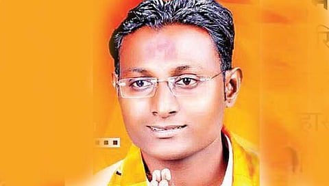 परभणी : मुख्यमंत्र्यांची शिवसैनिकाला तातडीची दोन लाखांची मदत