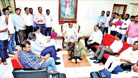 महापुरावेळी कायमस्वरूपी मदत, पुनर्वसनाबाबत ठोस निर्णय घेऊ : राधाकृष्ण विखे-पाटील