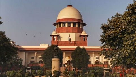 निर्णयासाठी घटनापीठ नियुक्ती शक्य; महाराष्ट्रातील राजकीय घडामोडींवर तज्ज्ञांचे मत