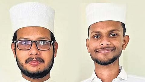 केरळ : दोन मुस्लिम विद्यार्थ्यांनी रामायणावरील प्रश्नमंजुषा स्पर्धा जिंकली