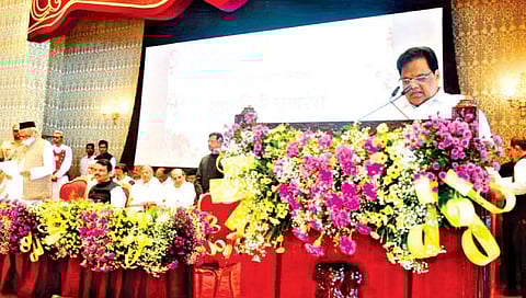 सोलापूरचे पालकमंत्रिपद मिळण्याची शक्यता