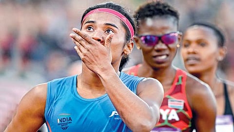 CWG 2022 : अवघ्या 0.01 सेकंदामुळे हिमाचे स्वप्न भंगले