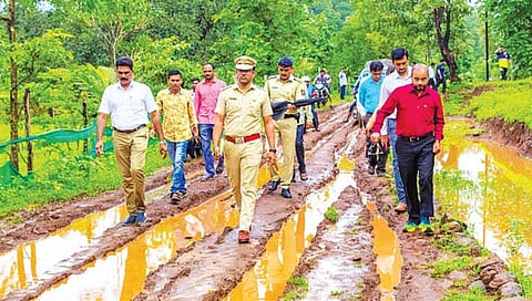 पालघर : जिल्हाधिकार्यांची पाचघर वारी निष्फळ? ठोस आश्वासन न दिल्याने नागरिकांमध्ये नाराजी