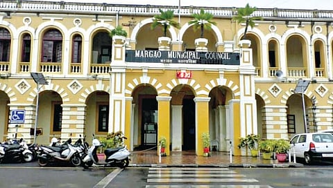 गोवा : दिगंबरना कौल नाहीच; मुख्यमंत्र्यांची शिष्टाई निष्फळ : मडगावमध्ये विजयची खेळी जिंकली