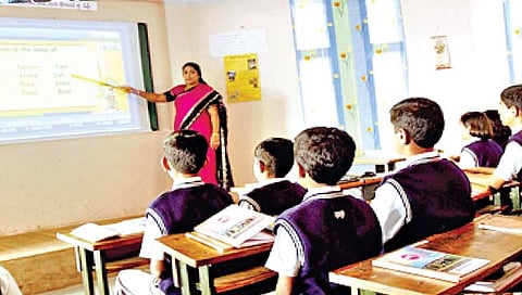 शिक्षण : शिक्षणाचा दिल्ली पॅटर्न