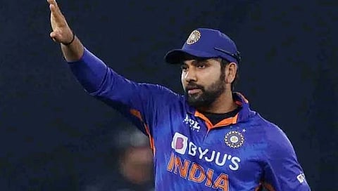 Asia Cup 2022 : रोहितने केली विराटची बरोबरी जाणून घ्या सविस्तर