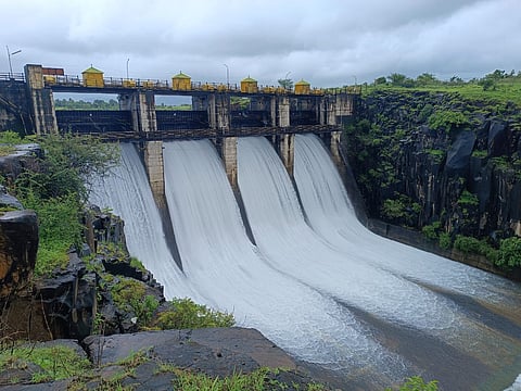 पुणे : भामा आसखेड धरण ओव्हरफ्लो