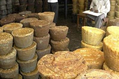 दौंडमधील दोन गुर्हाळांवर छापा; ‘एफडीए’कडून लवकरच विशेष मोहीम