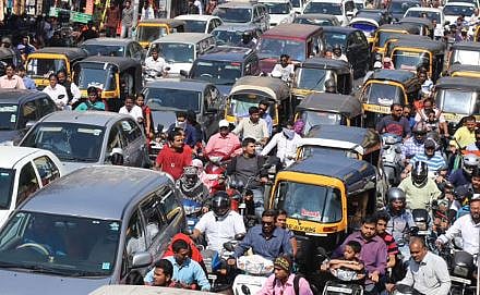 वाहतूक कोंडी