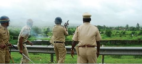 वडगाव मावळ : पवना बंदिस्त जलवाहिनीची टांगती तलवार