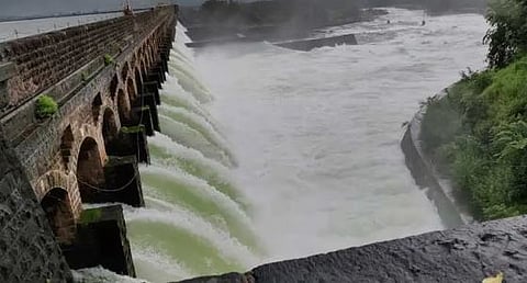 भोर : निरा-देवघर धरण शंभर टक्के